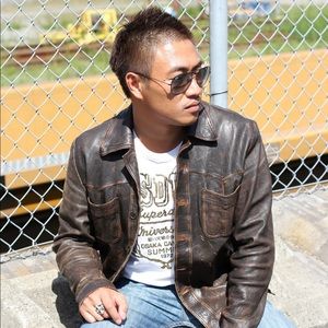 Meet your Posher, Ray